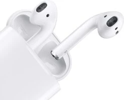 AirPods (2nd Generation) – A2032 (2019) 13 AirPods (2nd Generation) – A2032 (2019) -Electronics Store AirPods 2nd generation A2032 2019 02
